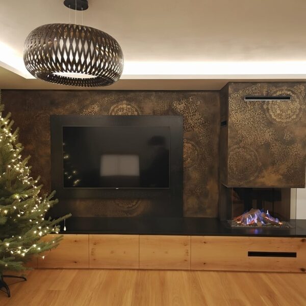 Dekorativní stěrka na krbu efek Vintage