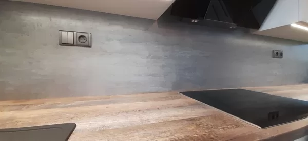 Realizace dekorativní stěrka v kuchyni