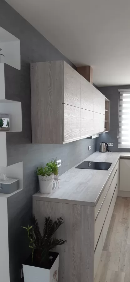 Realizace dekorativní stěrka v kuchyni