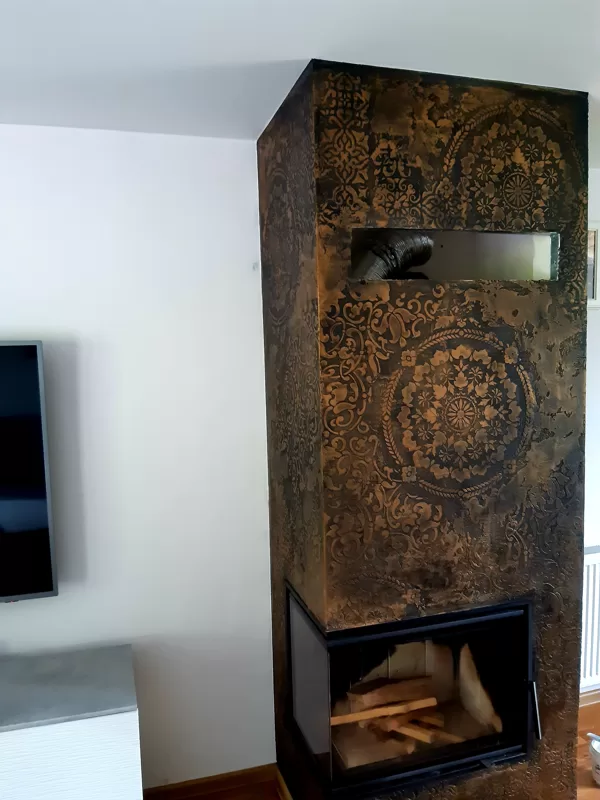 Realizace dekorativní stěrky efekt Vintage na krbu