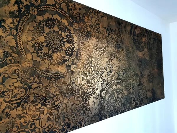 Realizace dekorativní stěrky efekt Vintage na krbu