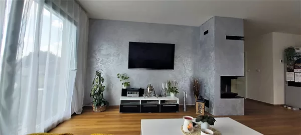 Realizace dekorativní stěrky efekt Vintage v metalické upravě