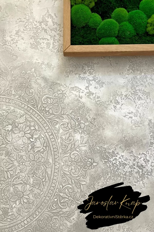 Dekorativní stěrka s mechovým obrazem
