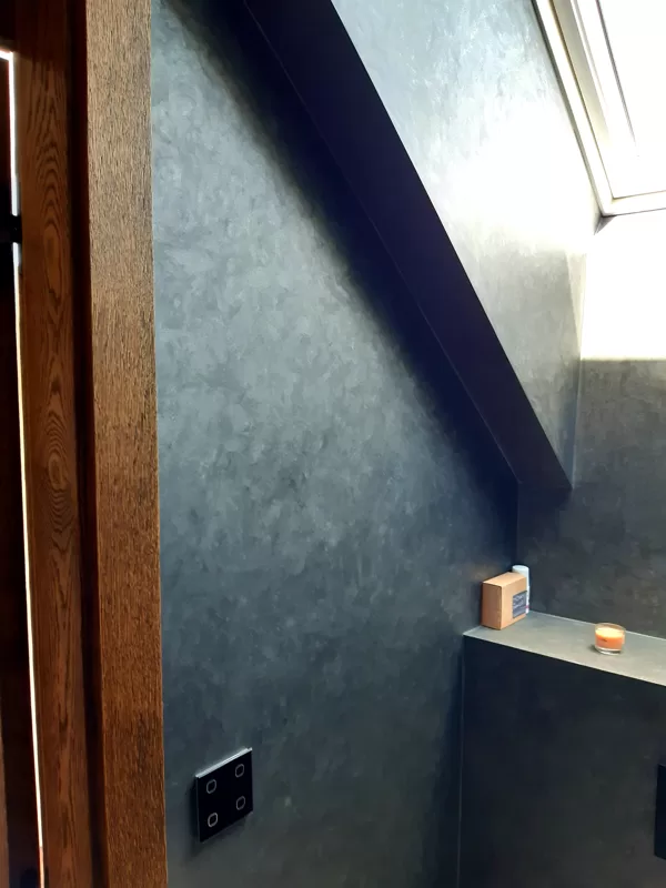 Realizace dekorativní stěrka v koupelně