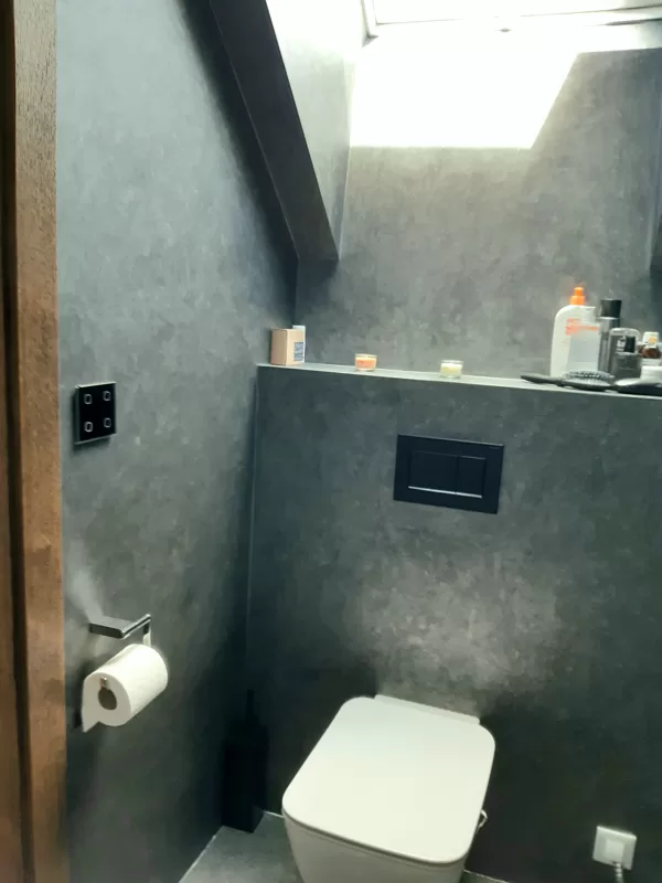 Realizace dekorativní stěrky v koupelně
