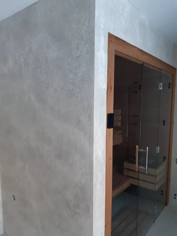 Realizace betonové dekorativní stěrky